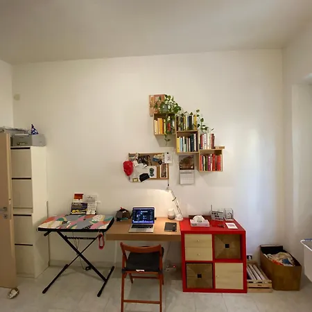 Piccola E Confortevolissima Casetta